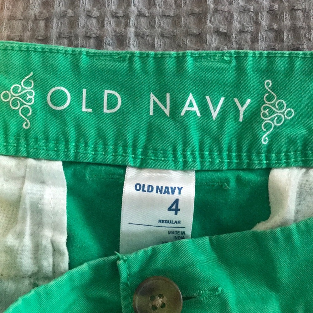 Capris - Picture 2 of 3